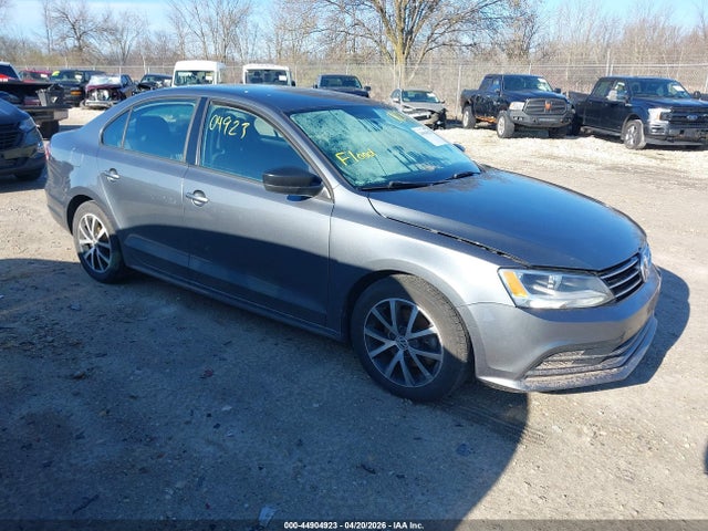 44904923 :رقم المزاد ، 3VWD67AJ5GM290983 vin ، 2016 Volkswagen Jetta 1.4t Se مزاد بيع