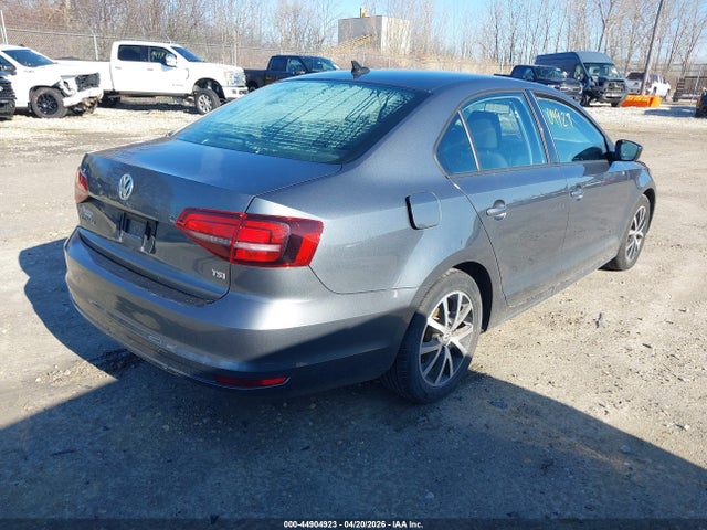 44904923 :رقم المزاد ، 3VWD67AJ5GM290983 vin ، 2016 Volkswagen Jetta 1.4t Se مزاد بيع