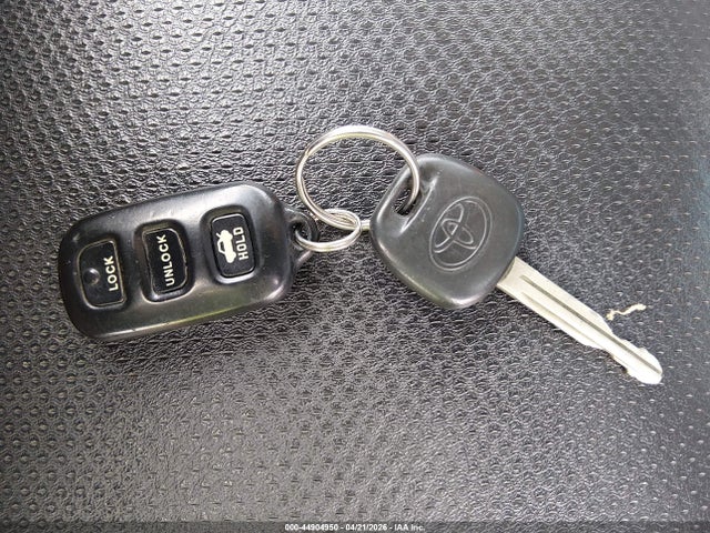 44904950 :رقم المزاد ، JTDBA32K550025537 vin ، 2005 Toyota Camry Se V6 مزاد بيع