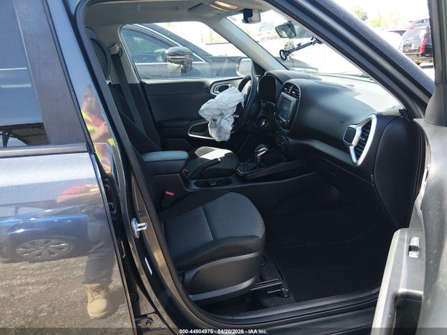 Auction sale of the 2020 Kia Soul Lx, vin: KNDJ23AU6L7013834, lot number: 44904975