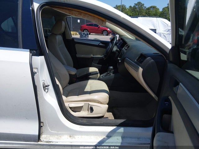 Продаж на аукціоні авто 2013 Volkswagen Jetta Se, vin: 3VWDX7AJ4DM365102, номер лоту: 44904983