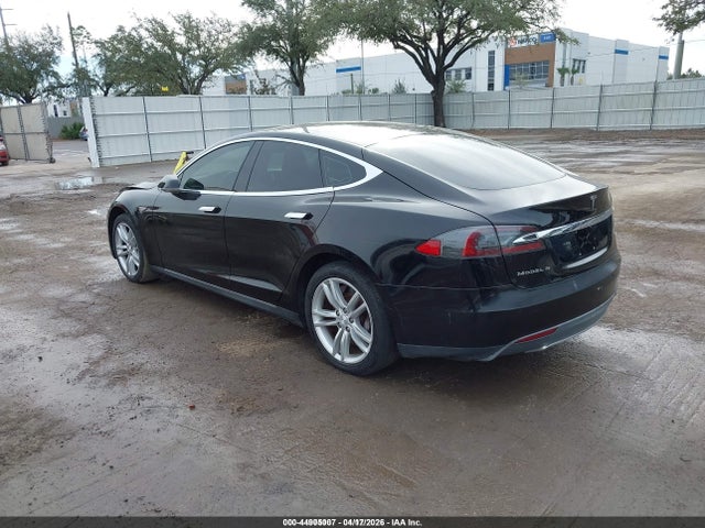 2014 TESLA MODEL S 5YJSA1H12EFP32793 Photo 2