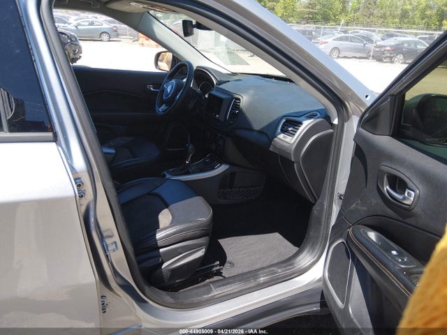 2019 Jeep Compass Latitude 4x4 მანქანა იყიდება აუქციონზე, vin: 3C4NJDBB9KT729399, აუქციონის ნომერი: 44905009