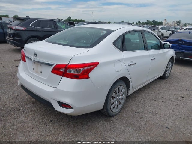 44905038 :رقم المزاد ، 3N1AB7AP0KY355233 vin ، 2019 Nissan Sentra S مزاد بيع