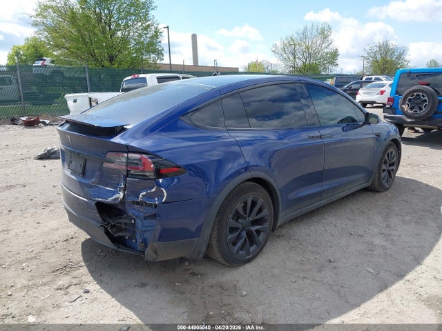 Продажа на аукционе авто 2022 Tesla Model X Dual Motor All-wheel Drive, vin: 7SAXCAE54NF356382, номер лота: 44905040