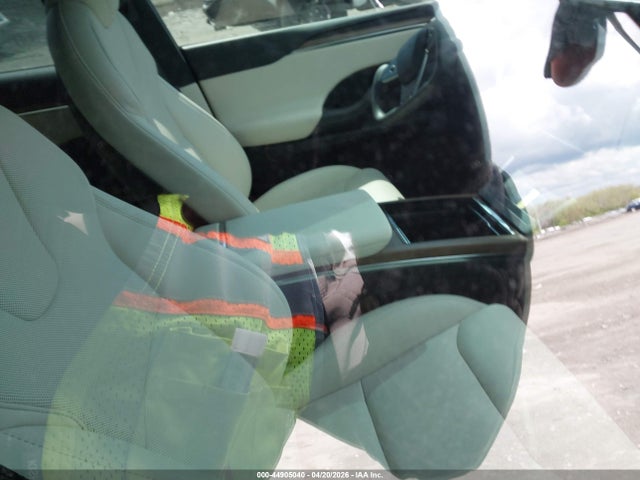 Продажа на аукционе авто 2022 Tesla Model X Dual Motor All-wheel Drive, vin: 7SAXCAE54NF356382, номер лота: 44905040
