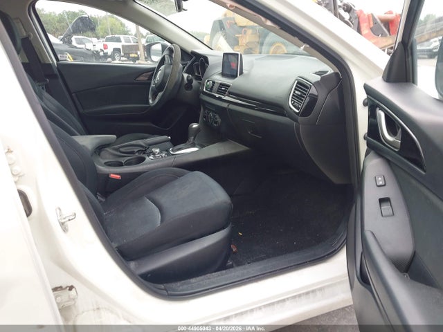 Продажа на аукционе авто 2016 Mazda Mazda3 I Sport, vin: 3MZBM1U70GM313175, номер лота: 44905043