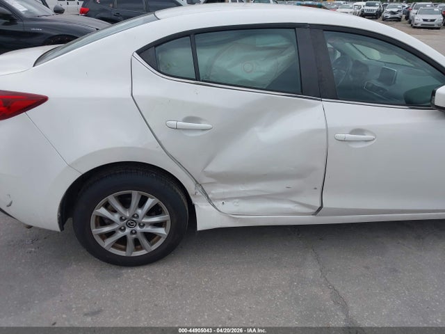 Продажа на аукционе авто 2016 Mazda Mazda3 I Sport, vin: 3MZBM1U70GM313175, номер лота: 44905043