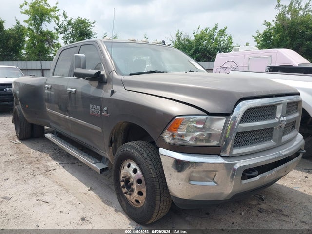 44905063 :رقم المزاد ، 3C63RRHL6JG353742 vin ، 2018 Ram 3500 مزاد بيع