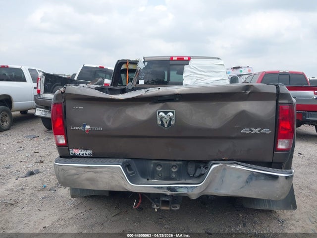 44905063 :رقم المزاد ، 3C63RRHL6JG353742 vin ، 2018 Ram 3500 مزاد بيع