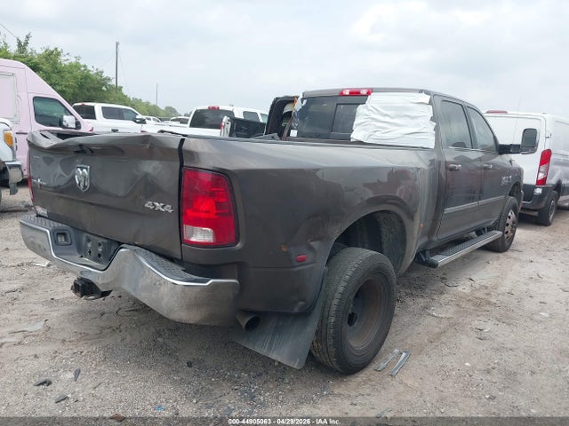 44905063 :رقم المزاد ، 3C63RRHL6JG353742 vin ، 2018 Ram 3500 مزاد بيع