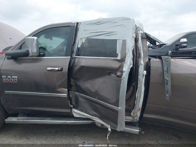 44905063 :رقم المزاد ، 3C63RRHL6JG353742 vin ، 2018 Ram 3500 مزاد بيع