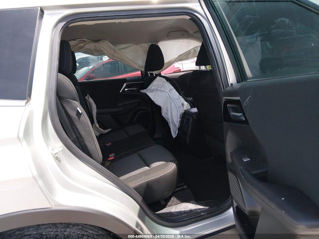 Продажа на аукционе авто 2023 Mitsubishi Outlander Es 2.5 2wd, vin: JA4J3TA86PZ007648, номер лота: 44905065