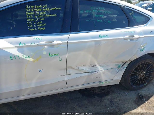 44905073 :رقم المزاد ، 1FA6P0HD7E5352912 vin ، 2014 Ford Fusion Se مزاد بيع