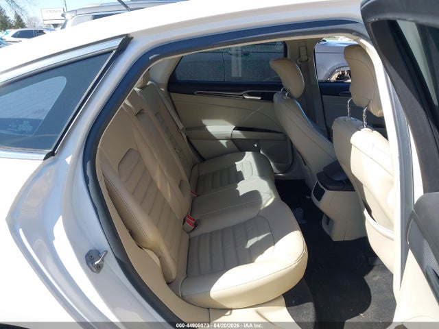44905073 :رقم المزاد ، 1FA6P0HD7E5352912 vin ، 2014 Ford Fusion Se مزاد بيع