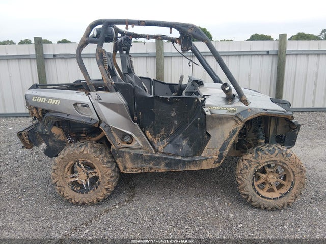 3JBKKXP19EJ000260 Can-Am Commander 1000 Xt