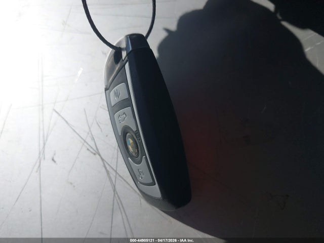 44905121 :رقم المزاد ، WBALW7C52CC618531 vin ، 2012 Bmw 640i مزاد بيع