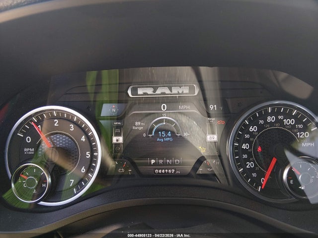Продаж на аукціоні авто 2024 Ram 1500 Laramie  4x4 5'7 Box, vin: 1C6SRFJT2RN191082, номер лоту: 44905123