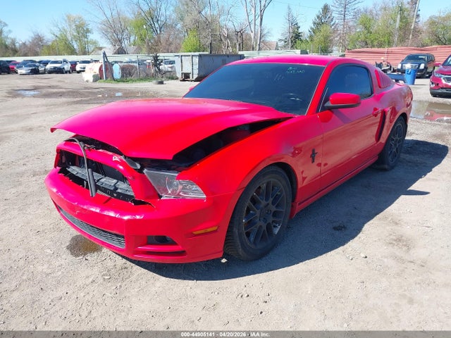 44905141 :رقم المزاد ، 1ZVBP8AM2E5249735 vin ، 2014 Ford Mustang V6 Premium مزاد بيع