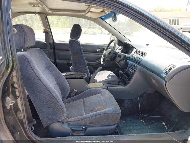 44905160 :رقم المزاد ، 1HGCD7267SA011930 vin ، 1995 Honda Accord Ex مزاد بيع