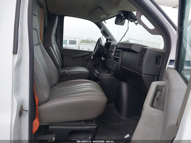1GB0GSF74M1155571 Chevrolet Express Cutaway Work Van