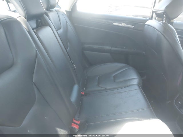 44905219 :رقم المزاد ، 3FA6P0D96LR203659 vin ، 2020 Ford Fusion Titanium مزاد بيع