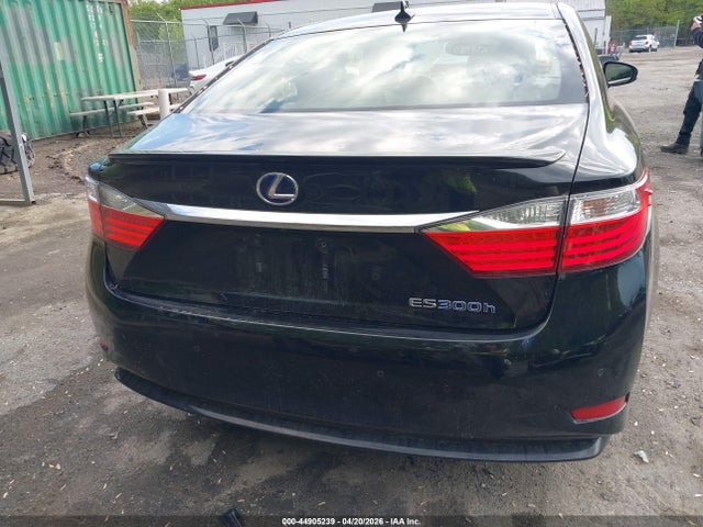 2014 Lexus Es 300h მანქანა იყიდება აუქციონზე, vin: JTHBW1GG9E2064791, აუქციონის ნომერი: 44905239