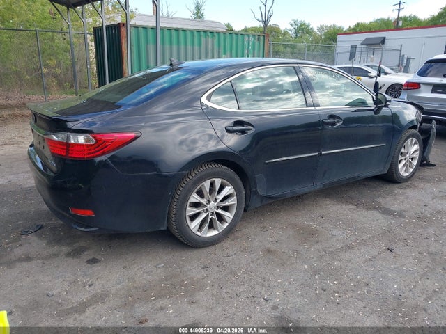 2014 Lexus Es 300h მანქანა იყიდება აუქციონზე, vin: JTHBW1GG9E2064791, აუქციონის ნომერი: 44905239