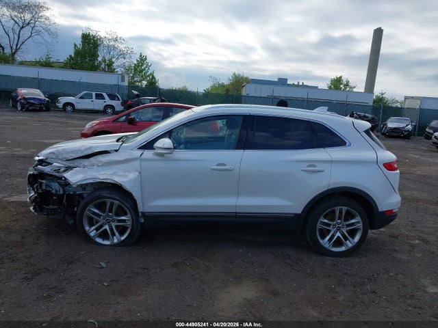 5LMTJ3DH3GUJ30068 Lincoln Mkc Reserve