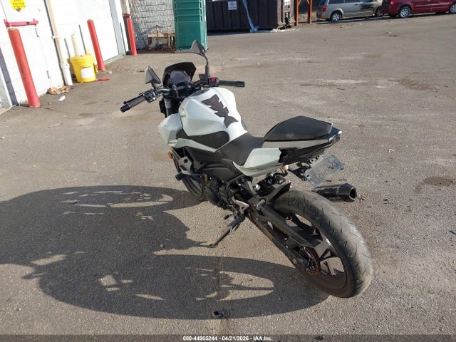 Kawasaki Er400 D 2023 JKAERKD12PDAJ9627 Image 3