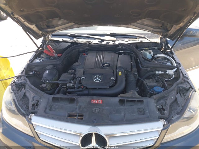 44905246 :رقم المزاد ، WDDGF4HB7DA843208 vin ، 2013 Mercedes-benz C 250 Sport مزاد بيع