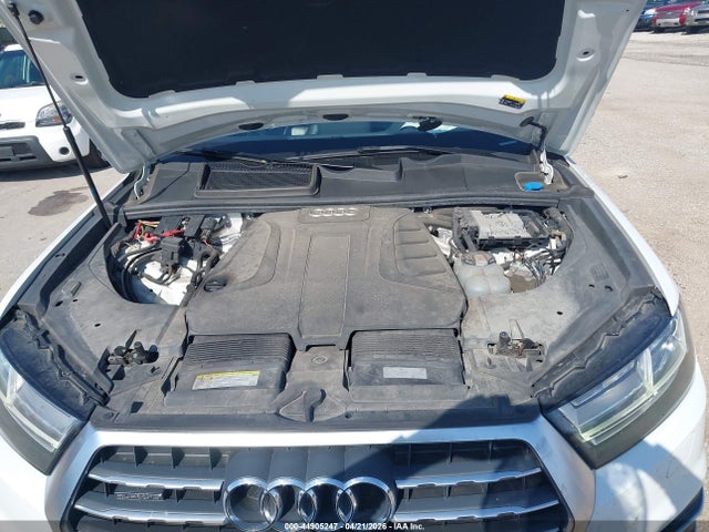 44905247 :رقم المزاد ، WA1LHAF74KD023450 vin ، 2019 Audi Q7 45 Premium/45 Se Premium مزاد بيع