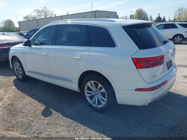 44905247 :رقم المزاد ، WA1LHAF74KD023450 vin ، 2019 Audi Q7 45 Premium/45 Se Premium مزاد بيع