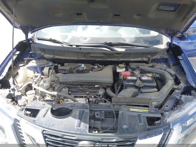 44905255 :رقم المزاد ، KNMAT2MT7JP615620 vin ، 2018 Nissan Rogue Sv مزاد بيع