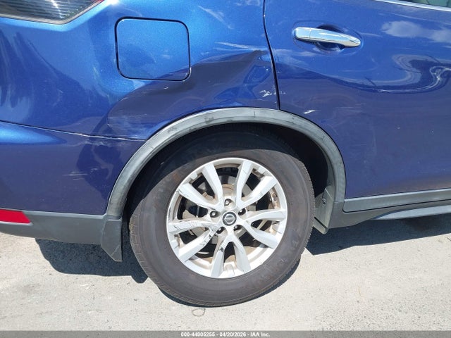 44905255 :رقم المزاد ، KNMAT2MT7JP615620 vin ، 2018 Nissan Rogue Sv مزاد بيع