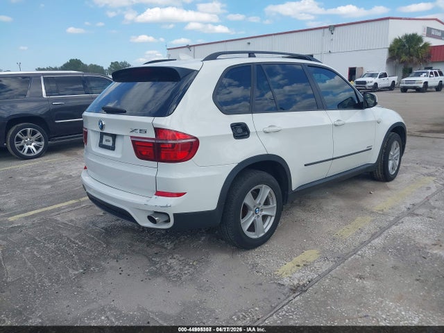 2013 BMW X5 5UXZV4C51D0E07341 Photo 3