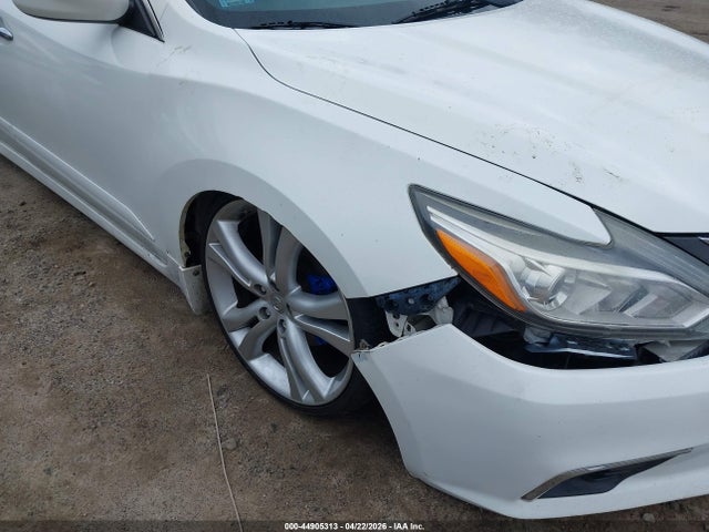 Продажа на аукционе авто 2017 Nissan Altima 2.5 S, vin: 1N4AL3AP3HC155165, номер лота: 44905313