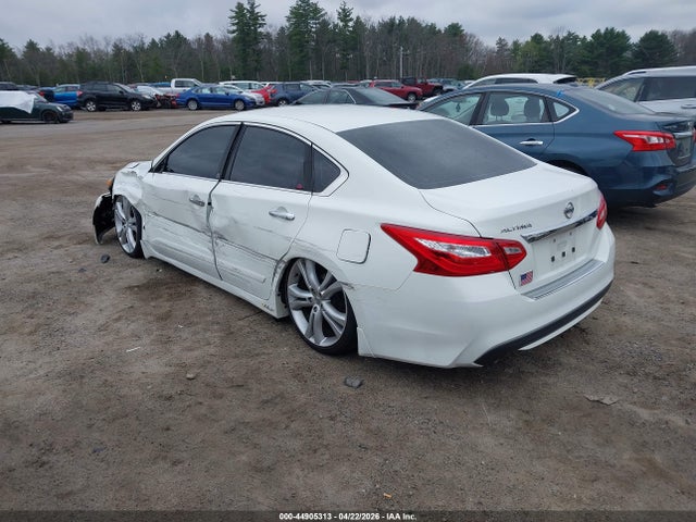 Nissan Altima 2.5 S 2017 1N4AL3AP3HC155165 Image 3