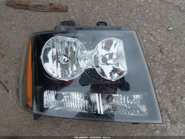 Aukcja sprzedaży 2008 Chevrolet Suburban 1500 Ltz, vin: 3GNFK163X8G174121, numer aukcji: 44905321