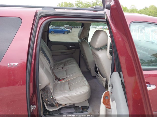 Aukcja sprzedaży 2008 Chevrolet Suburban 1500 Ltz, vin: 3GNFK163X8G174121, numer aukcji: 44905321