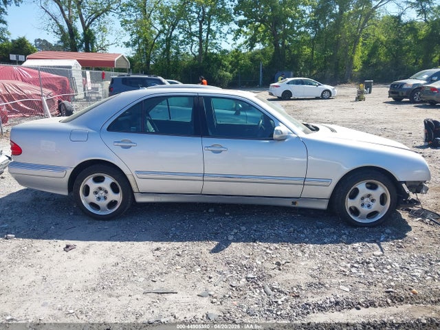 Aukcja sprzedaży 2001 Mercedes-benz E 430 4m, vin: WDBJF83J01X058347, numer aukcji: 44905390