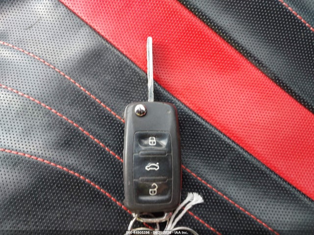 44905396 :رقم المزاد ، 3VW2K7AJ8CM360831 vin ، 2012 Volkswagen Jetta 2.0l S مزاد بيع