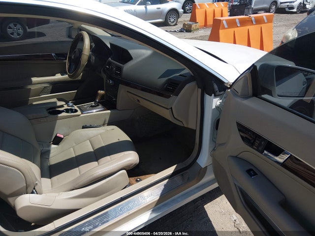 44905406 :رقم المزاد ، WDDKJ8JB8DF216238 vin ، 2013 Mercedes-benz E 350 4matic مزاد بيع