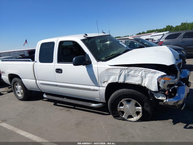 2004 Gmc Sierra 1500 Slt მანქანა იყიდება აუქციონზე, vin: 2GTEK19T241252281, აუქციონის ნომერი: 44905411