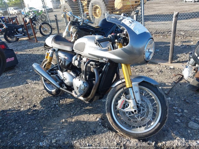 Triumph Motorcycle Thruxton 1200 R 2016 SMTD21HF3GT767314 main image