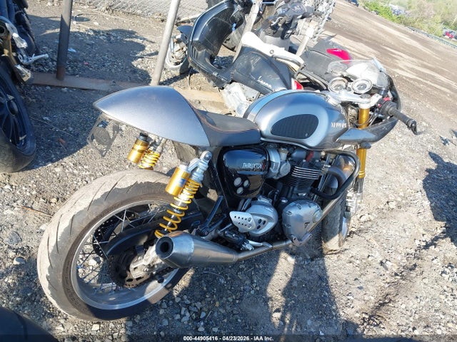 Triumph Motorcycle Thruxton 1200 R 2016 SMTD21HF3GT767314 Image 4