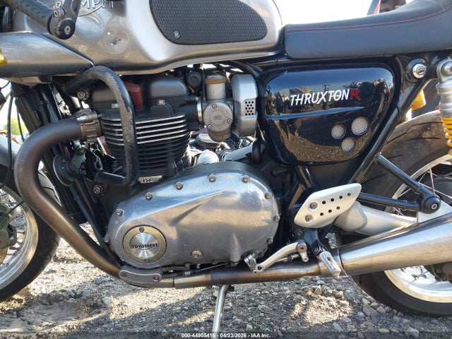 Triumph Motorcycle Thruxton 1200 R 2016 SMTD21HF3GT767314 Image 9