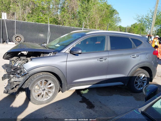 Aukcja sprzedaży 2017 Hyundai Tucson Se Plus, vin: KM8J33A41HU455146, numer aukcji: 44905438