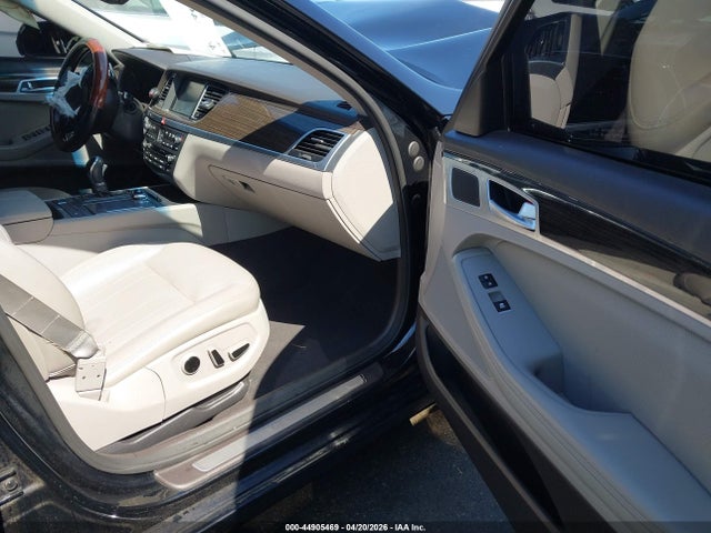 44905469 :رقم المزاد ، KMHGN4JE8GU136120 vin ، 2016 Hyundai Genesis 3.8 مزاد بيع