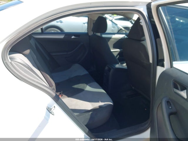 44905492 :رقم المزاد ، 3VW2B7AJ9HM363910 vin ، 2017 Volkswagen Jetta 1.4t S مزاد بيع